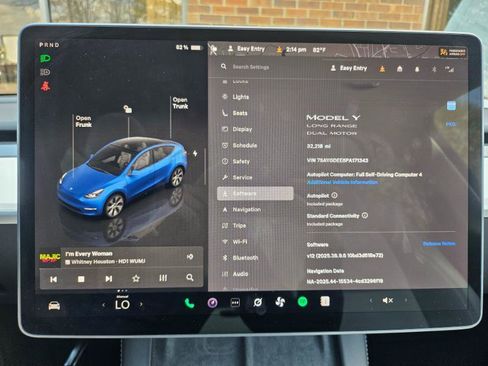 Used 2023 Tesla Model Y Long Range image 3