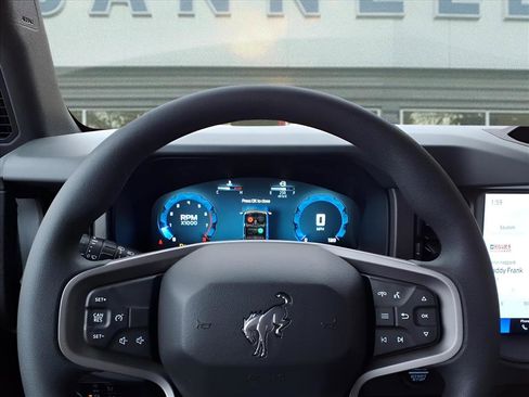New 2025 Ford Bronco 4-Door w/ Sasquatch Package image 15