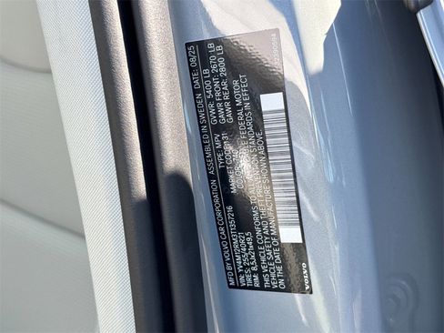 New 2026 Volvo XC60 B5 Ultra w/ Protection Package Premier image 28