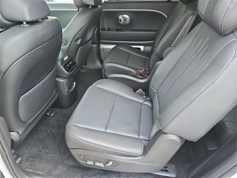 New 2026 Hyundai Ioniq 9 Calligraphy image 13