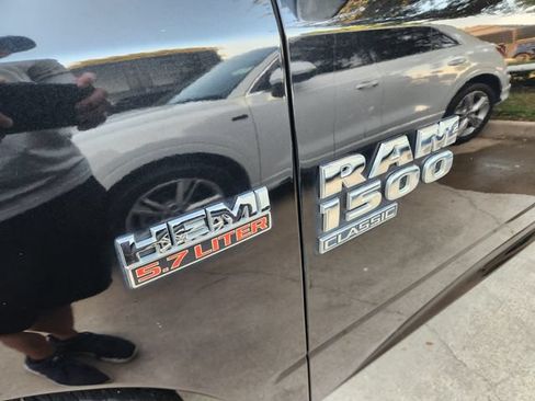Used 2019 RAM 1500 Lone Star RWD image 10