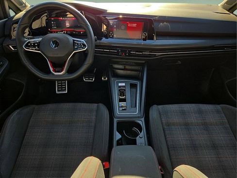 Used 2022 Volkswagen GTI S image 18