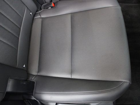 Used 2025 Hyundai Santa Fe SEL AWD/4WD image 25