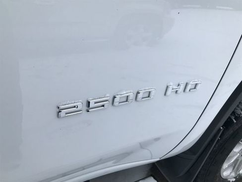 Used 2025 Chevrolet Silverado 2500 LTZ w/ LTZ Premium Package image 10