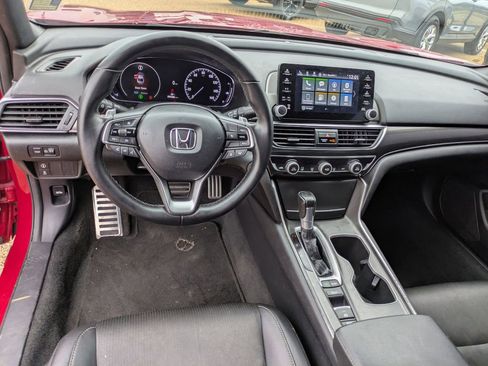 Used 2021 Honda Accord Sport image 15