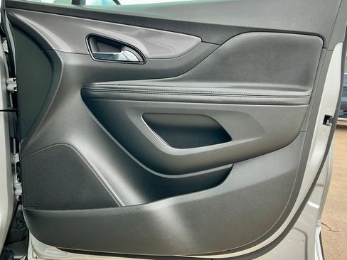Used 2022 Buick Encore Preferred w/ Safety Package FWD image 24