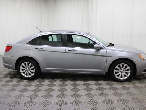 Used 2013 Chrysler 200 Touring image 24