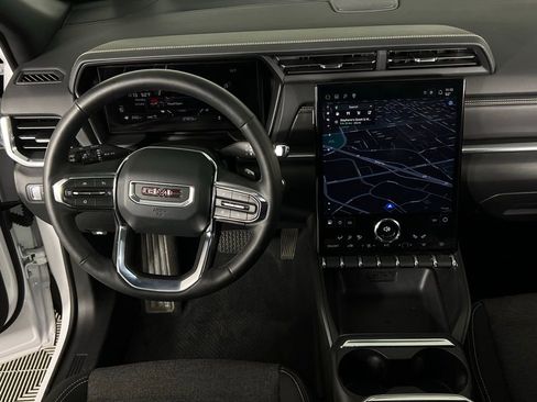 Used 2025 GMC Terrain Elevation image 15