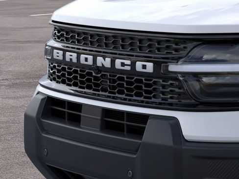 New 2026 Ford Bronco Sport Outer Banks w/ Outer Banks Tech Package+ AWD/4WD image 17