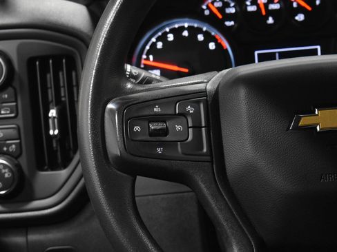 Used 2022 Chevrolet Silverado 1500 Custom w/ LPO, Dark Essentials Package AWD/4WD image 10