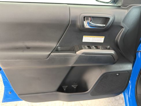 Used 2019 Toyota Tacoma TRD Pro w/ Desert Air Intake Package AWD/4WD image 14