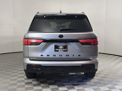 Used 2024 Toyota Sequoia Platinum image 4