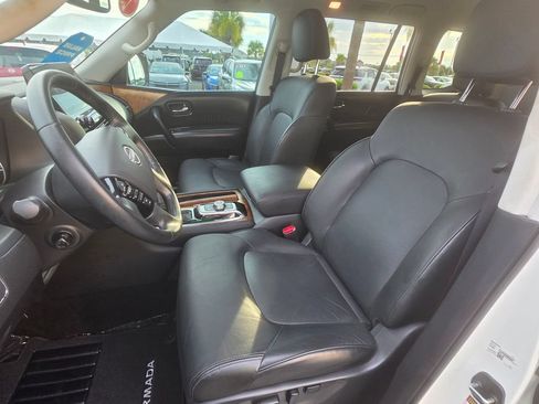 Used 2023 Nissan Armada SL w/ Captain's Chairs Package RWD image 17