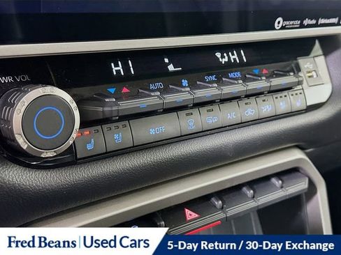 Used 2024 Toyota Tundra Limited image 18