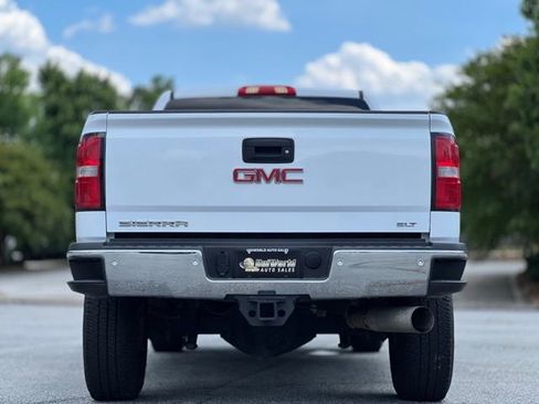 Used 2018 GMC Sierra 2500 SLT w/ Duramax Plus Package AWD/4WD image 6