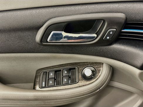 Used 2014 Chevrolet Malibu LT FWD image 15