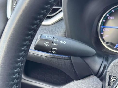 Used 2022 Toyota RAV4 SE w/ SE Grade Weather Package image 26