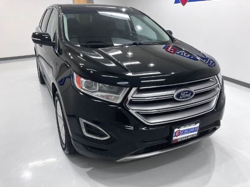 Used 2017 Ford Edge SEL image 2