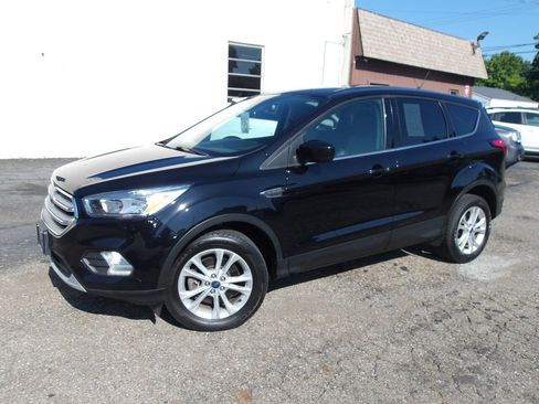 Used 2019 Ford Escape SE AWD/4WD image 2