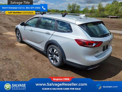 Used 2018 Buick Regal Preferred AWD/4WD image 3