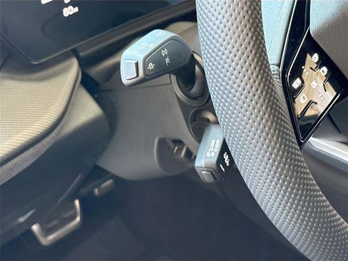 Certified 2025 Audi SQ5 Premium Plus AWD/4WD image 10