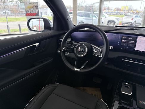 Used 2026 Buick Enclave Preferred FWD image 39