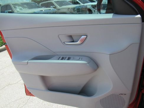 Used 2026 Hyundai Kona Limited AWD/4WD image 21