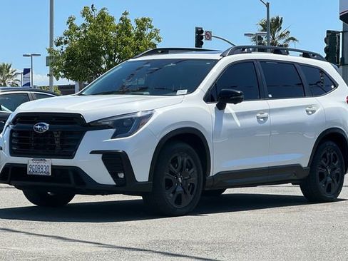 Used 2023 Subaru Ascent Onyx Edition Limited AWD/4WD image 8