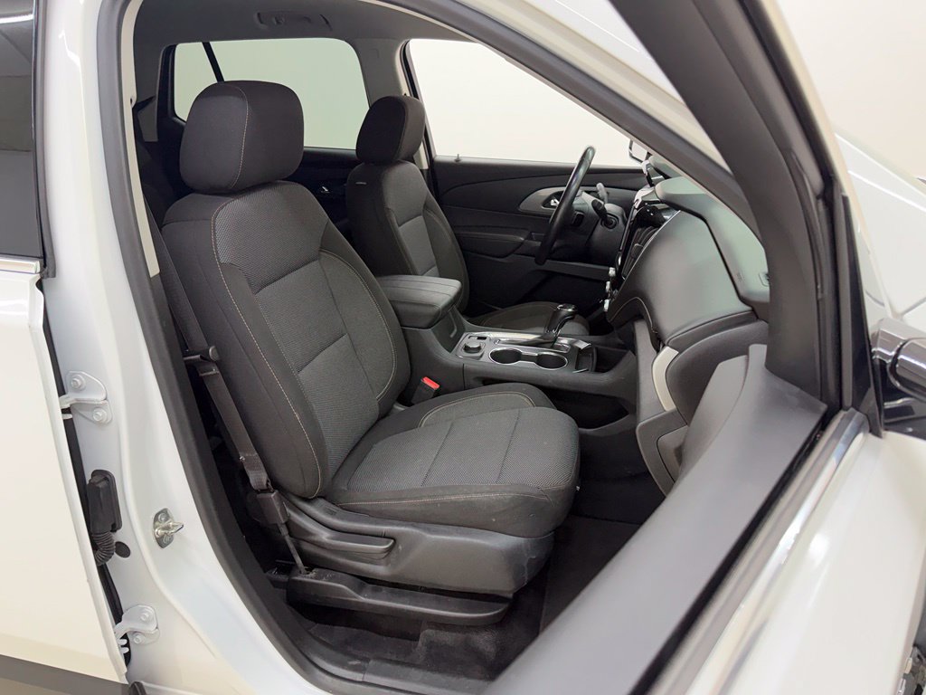 Used 2020 Chevrolet Traverse LT AWD/4WD image 10