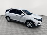 Used 2022 Chevrolet Equinox LT image 3