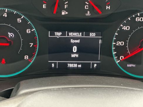 Used 2019 Chevrolet Malibu LT FWD image 24