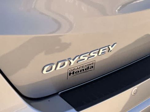 Certified 2026 Honda Odyssey Touring image 8