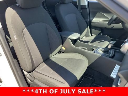 New 2026 Hyundai Kona SE FWD image 21