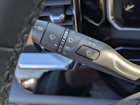 New 2026 GMC Sierra 1500 Elevation w/ LPO, Elevation Black Package image 9