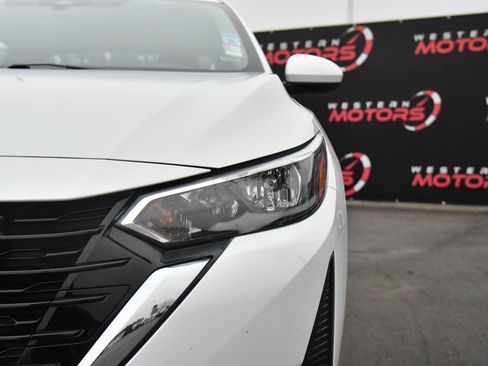 Used 2024 Nissan Sentra SV image 11