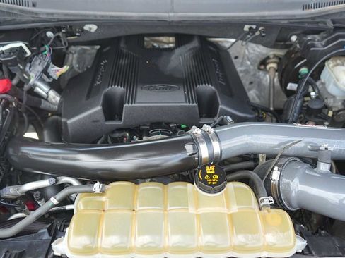 Used 2019 Ford F150 XL w/ Equipment Group 101A Mid AWD/4WD image 9