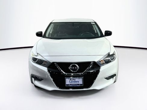 Used 2018 Nissan Maxima 3.5 S FWD image 2