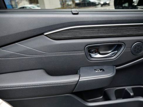 New 2026 Honda Pilot Touring image 29