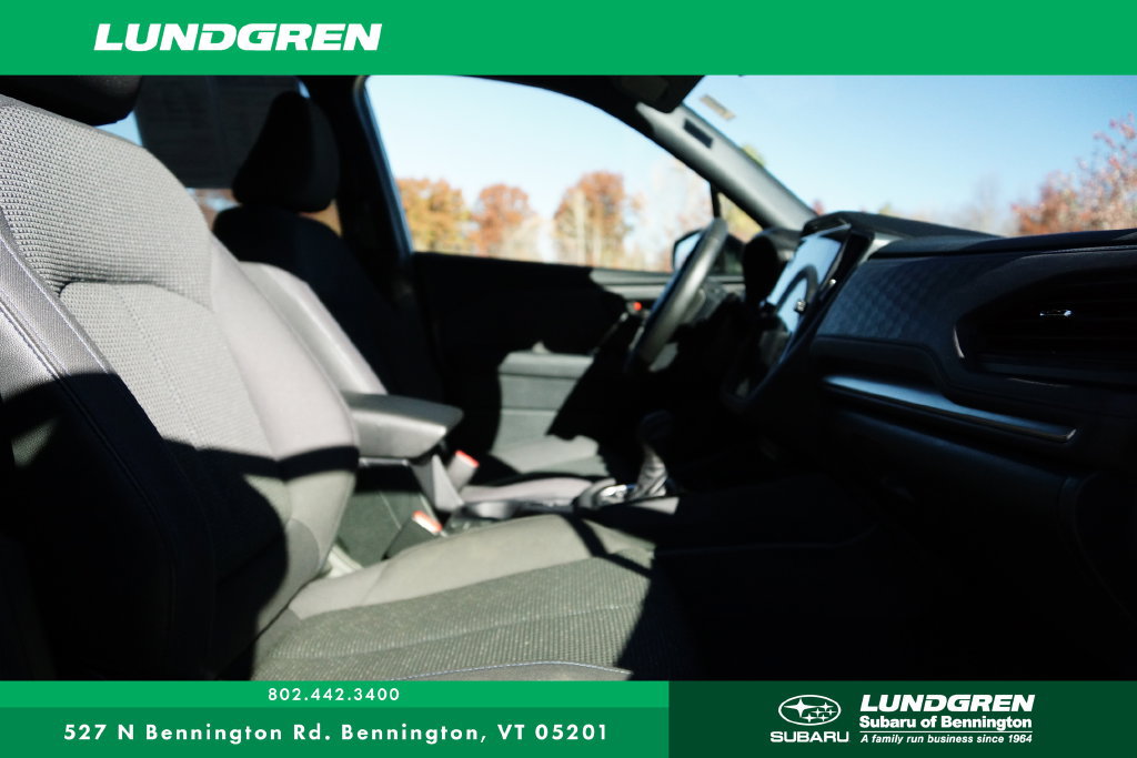 Used 2025 Subaru Forester Premium AWD/4WD image 10