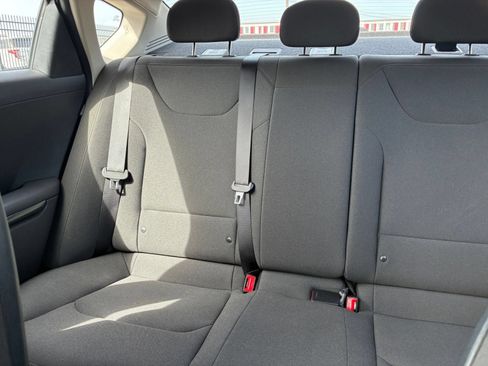 Used 2026 Kia K4 FWD image 35