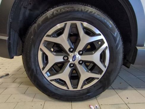 Certified 2022 Subaru Forester Premium image 18