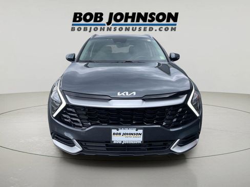 Used 2023 Kia Sportage EX image 8