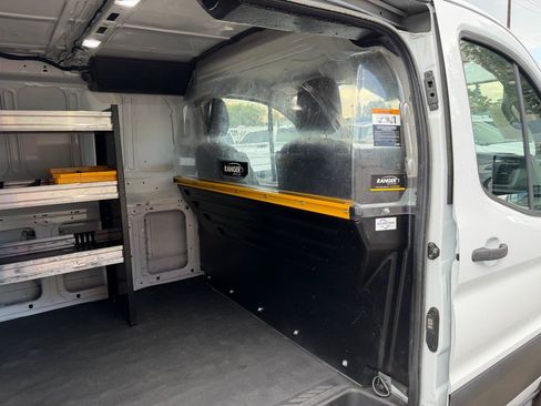 Used 2021 Ford Transit 250 Low Roof RWD image 28