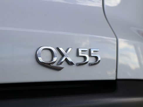 Certified 2025 INFINITI QX55 Essential image 31