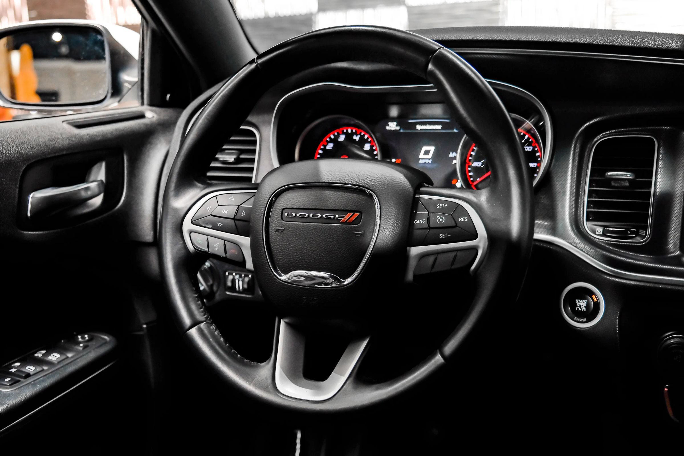 Used 2016 Dodge Charger SXT w/ Navigation & Travel Group RWD image 14