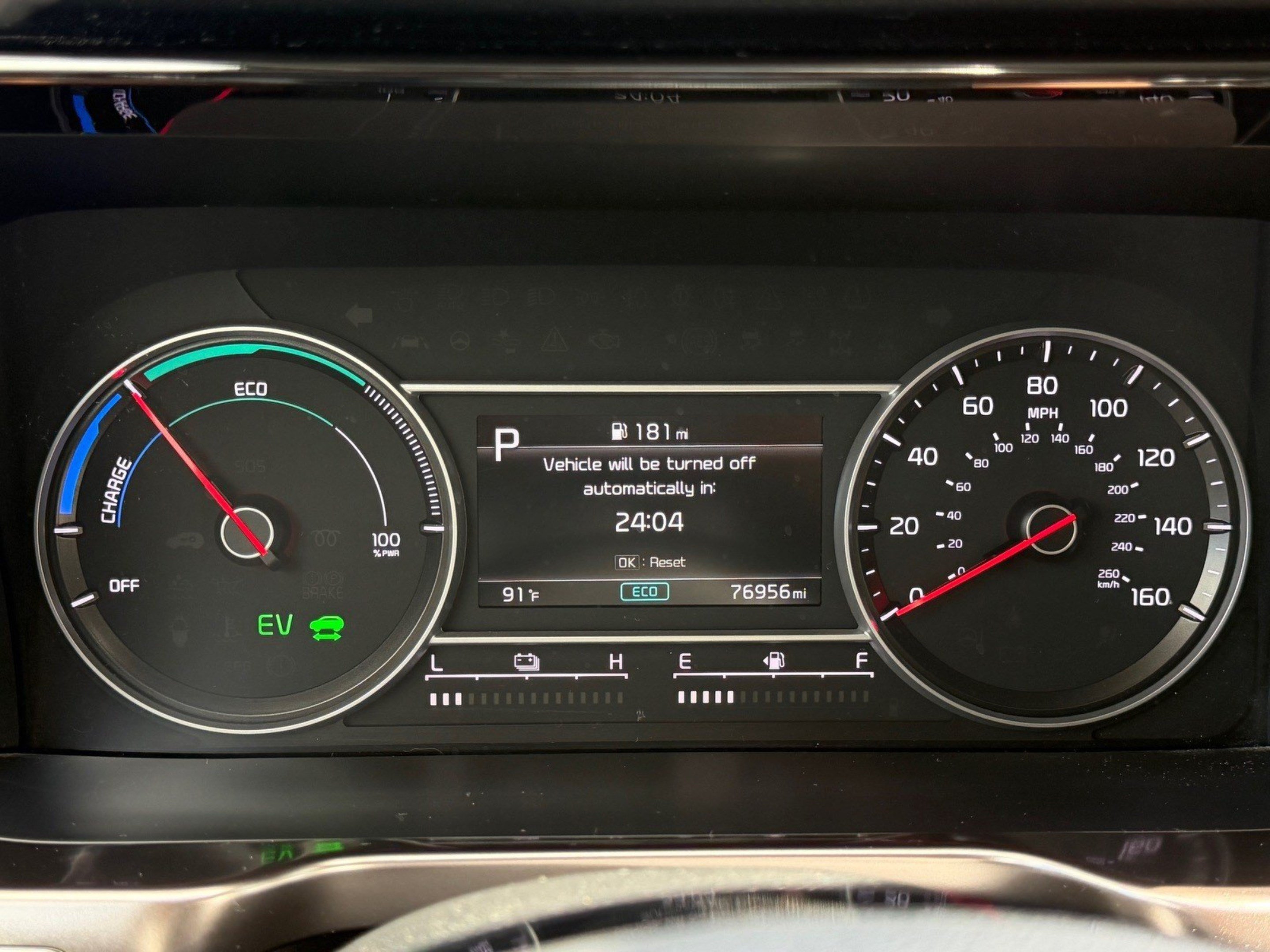 Used 2022 Kia Sorento S FWD image 35