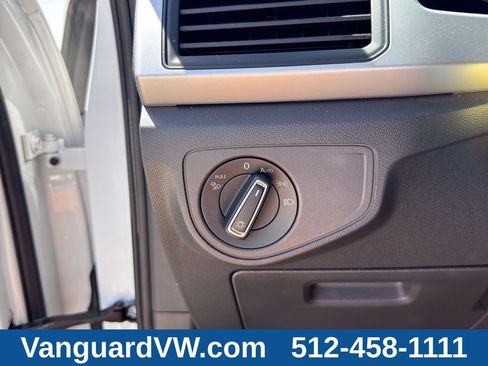 Used 2023 Volkswagen Atlas SE FWD image 23