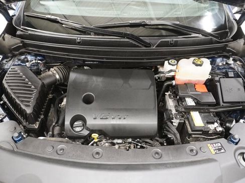 Used 2023 Buick Enclave Essence w/ Experience Buick Package image 9