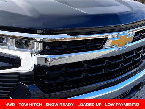 Used 2023 Chevrolet Silverado 1500 LT image 30