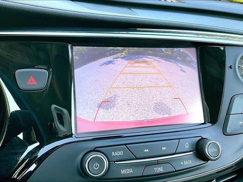 Used 2017 Buick Envision Premium AWD/4WD image 17